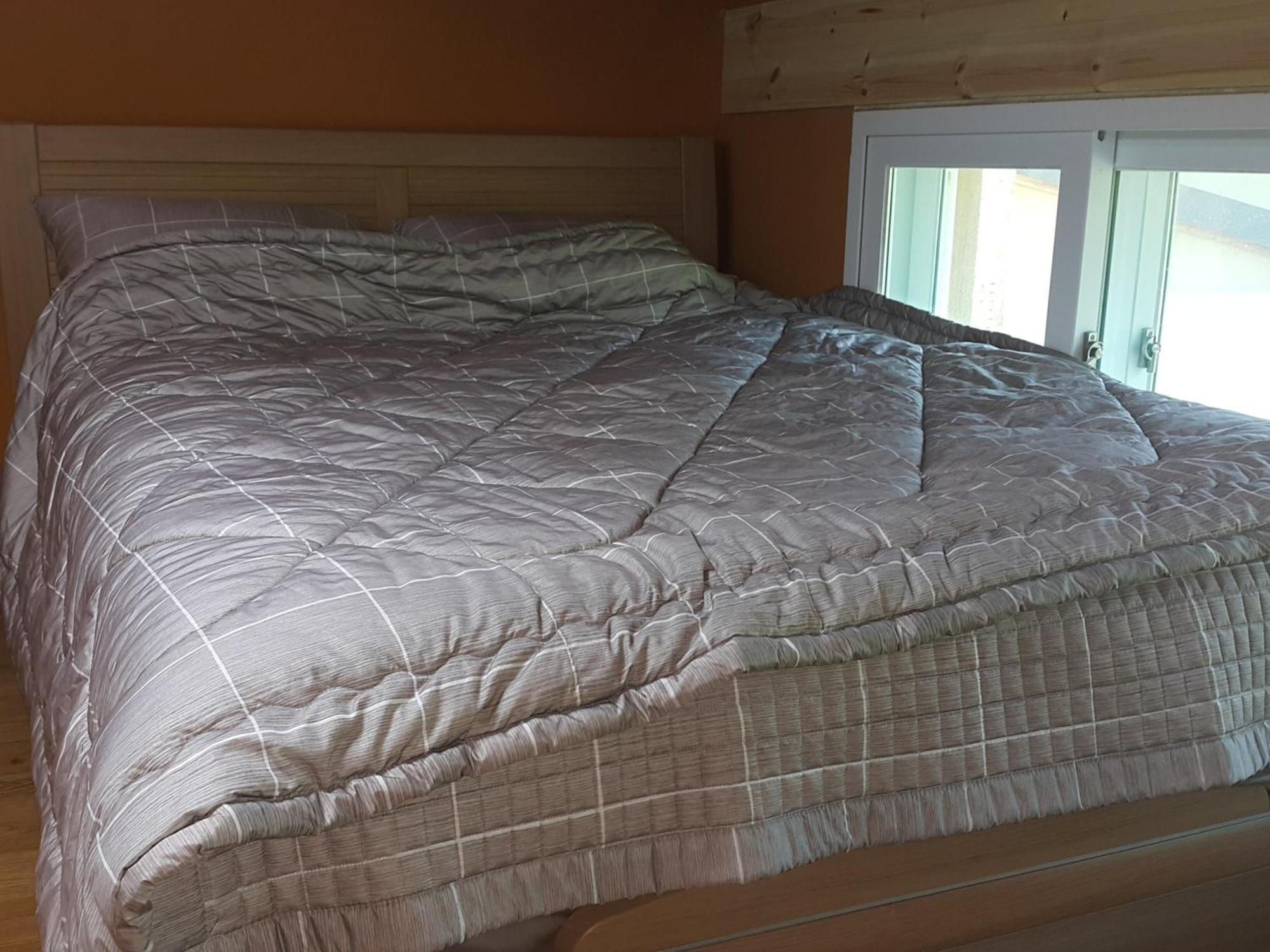 Sangju Yeoyurounhwangtojib Pensyeon Hotel Room photo